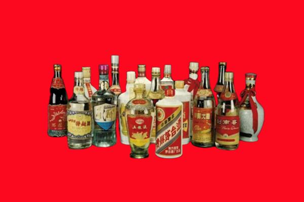 本溪回收十八老酒.jpg